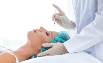 ฉีดวิตามินผิวหน้าใส ช่วยอะไรบ้าง อันตรายหรือเปล่า? ฉีดวิตามินผิวหน้าใส
