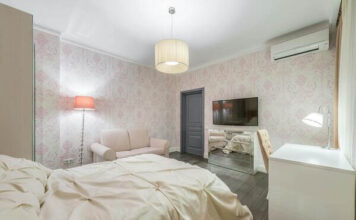 ต้องใช้เครื่องมืออะไรบ้างในการติดวอลเปเปอร์ด้วยตัวเอง? ติดวอลเปเปอร์เองต้องเตรียมอะไร